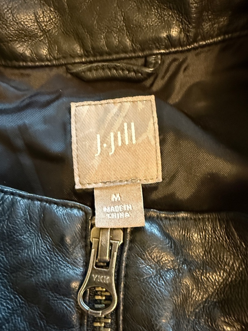 J Jill Black Genuine Leather Vest Zip Front Minimalist Classic Size M - Picture 4 of 5
